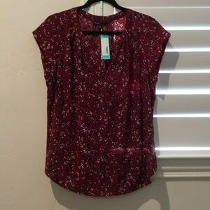 41 Hawthorn Burgundy Floral Cap-Sleeve Blouse